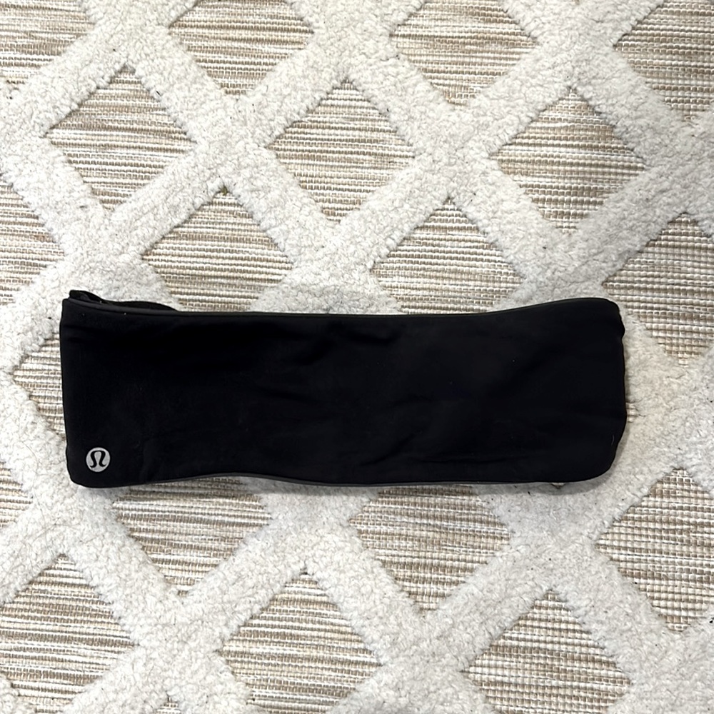 Lululemon black runners headband